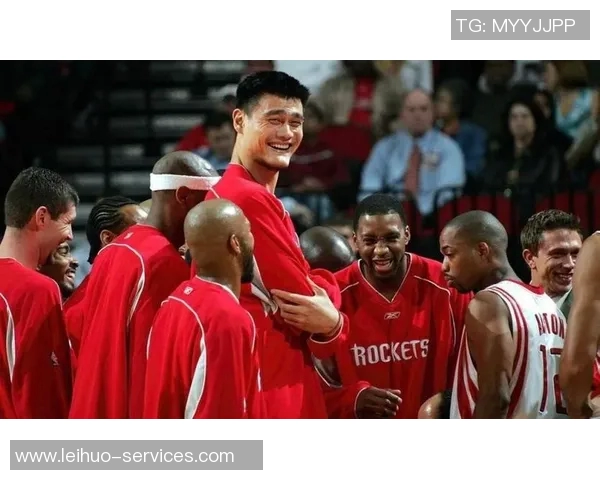 姚明传奇再现泰坦姚明球鞋引领篮球潮流新风尚